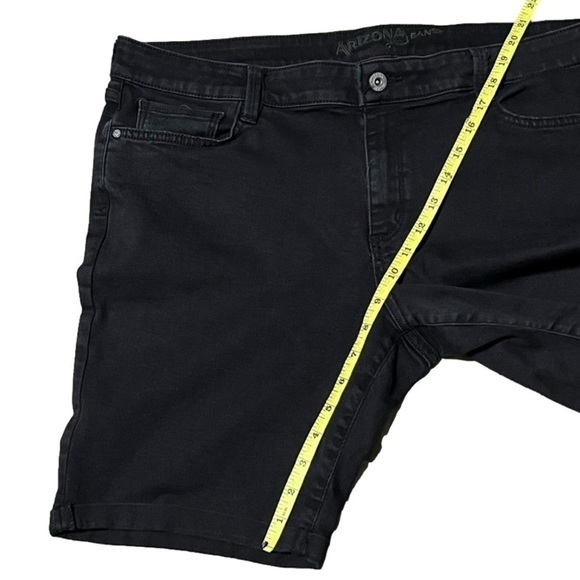 Arizona Jeans Co Black Cuffed Denim Jeans Junior’s Size 19 - Picture 9 of 10